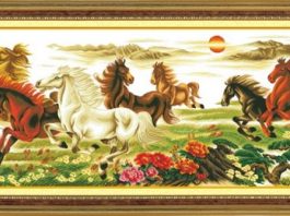 Ý nghĩa của tranh sơn dầu Bát mã, tranh Ngựa trong phong thủy tranh-theu-chu-thap-ma-dao-thanh-cong